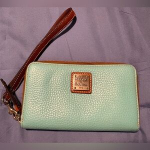 Dooney & Bourke Medium Zip Around Wristlet
